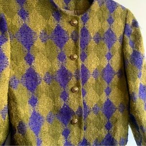 Vintage Blazer ~ Cropped Fit